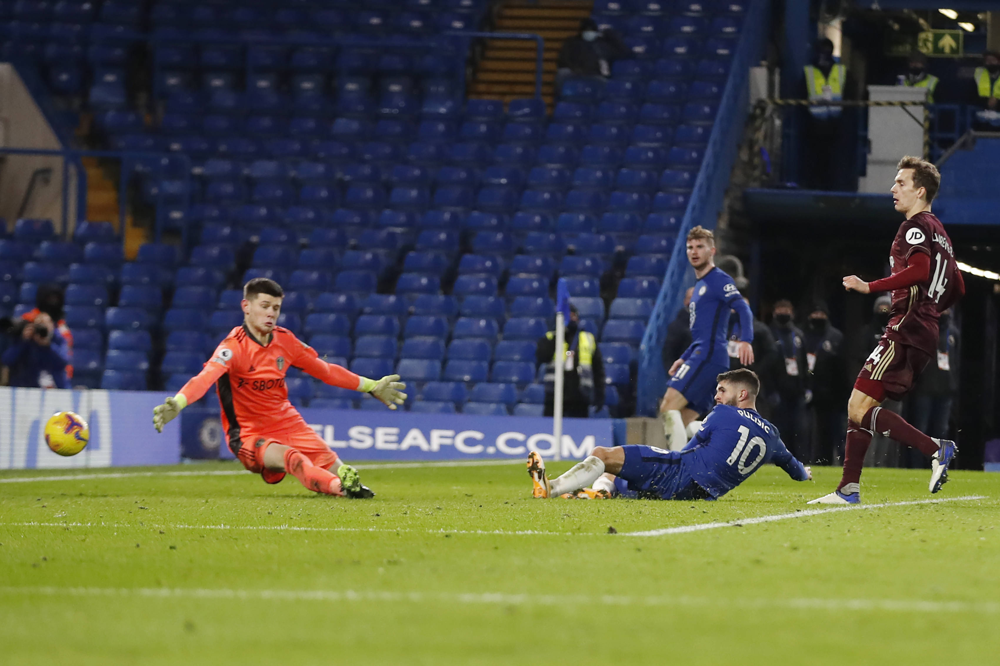 用一个巧妙 用一个巧妙