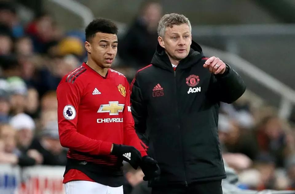 使得争夺英 使得争夺英